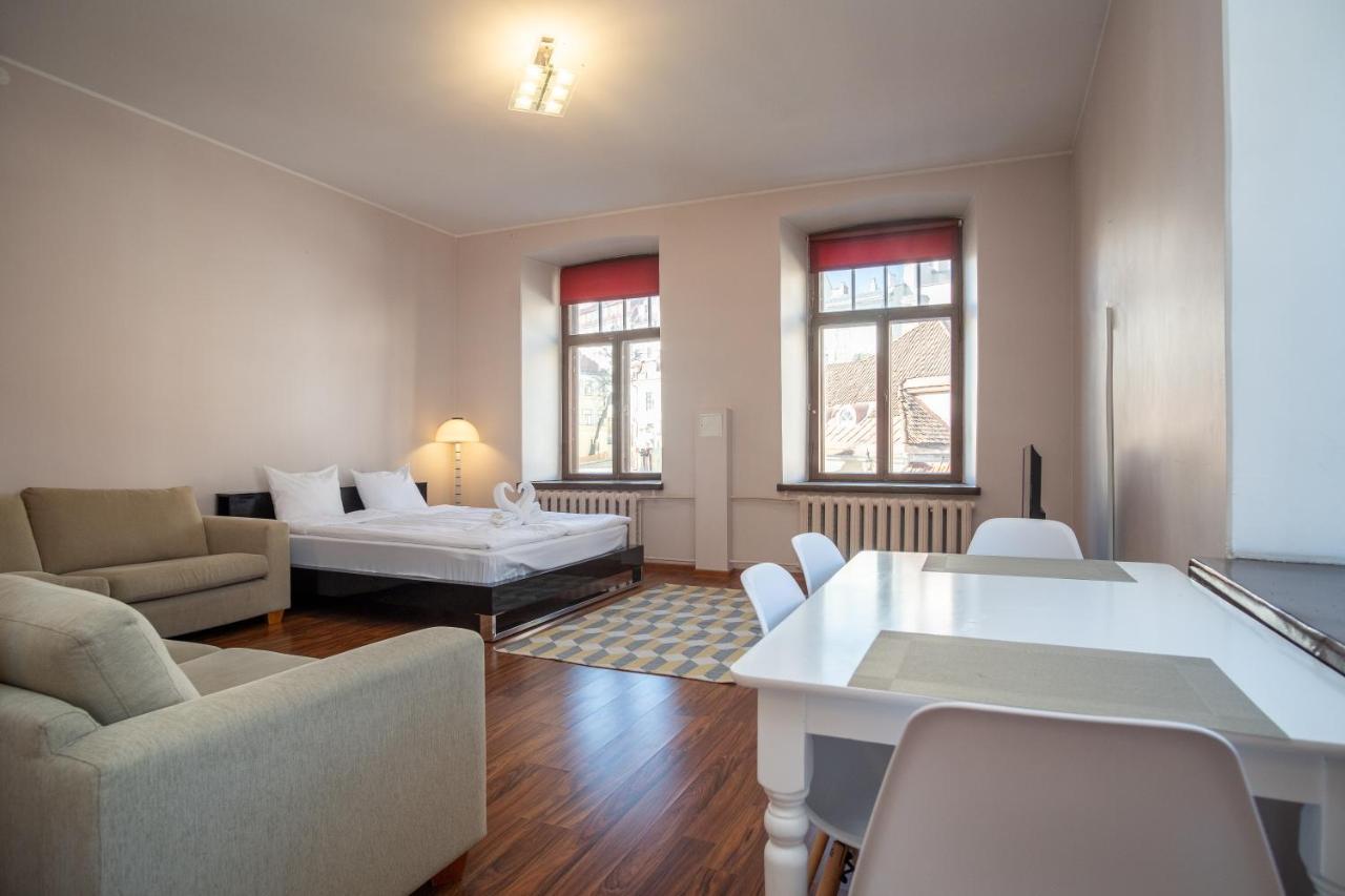 Old Town Studio Apartment - Uus Street 24 Tallinn Exterior foto
